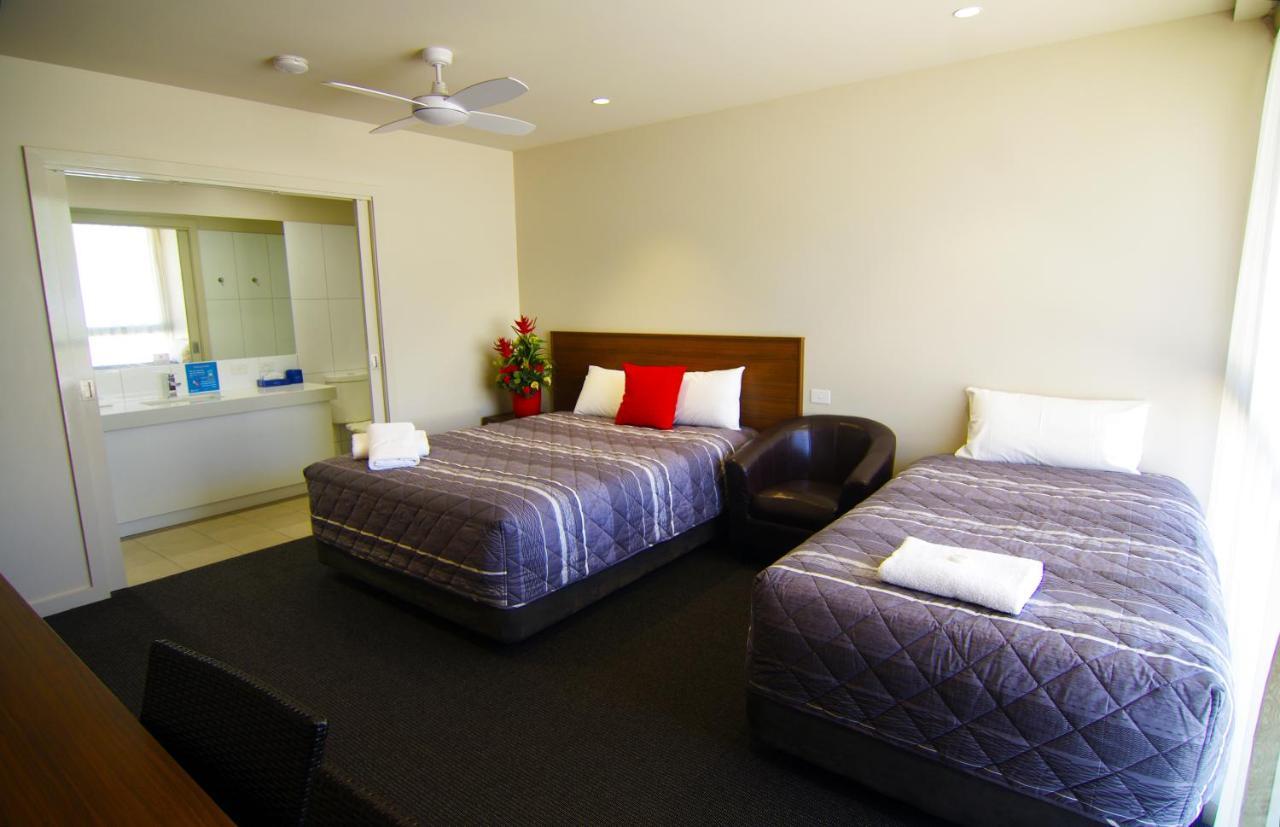 Jane Eliza Motor Inn Суон-Хилл Экстерьер фото