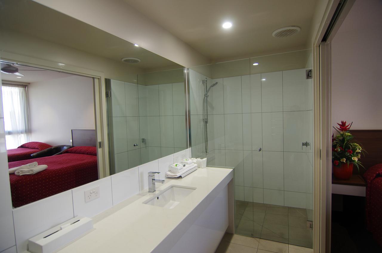 Jane Eliza Motor Inn Суон-Хилл Экстерьер фото